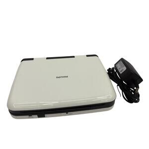 Philips PET702/37 Portable DVD Player 7" Screen with AC Adapter Silver/Black